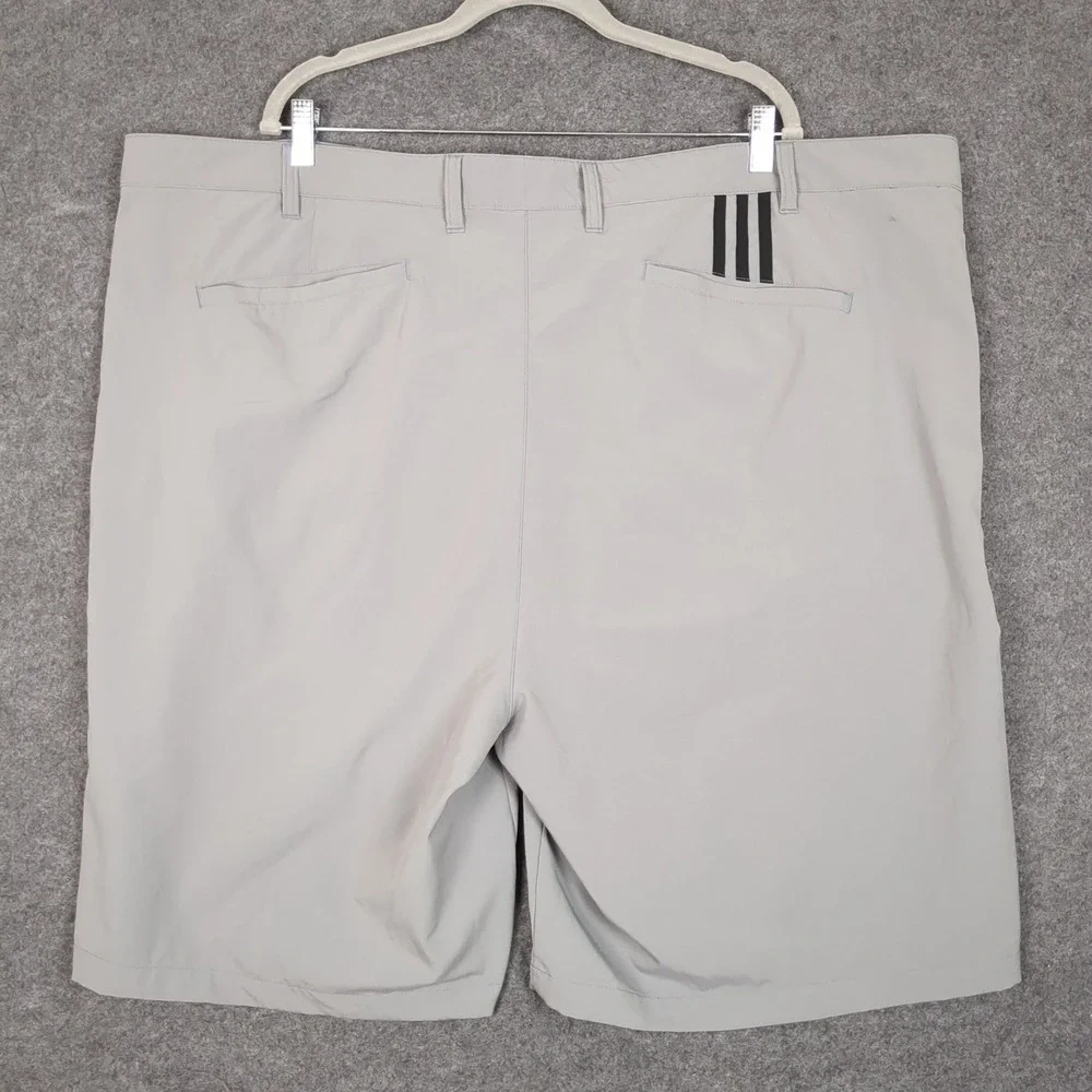 Adidas Mens Golf Shorts‎ Gray Gold Logo 3-Stripe Flat Front Size 52